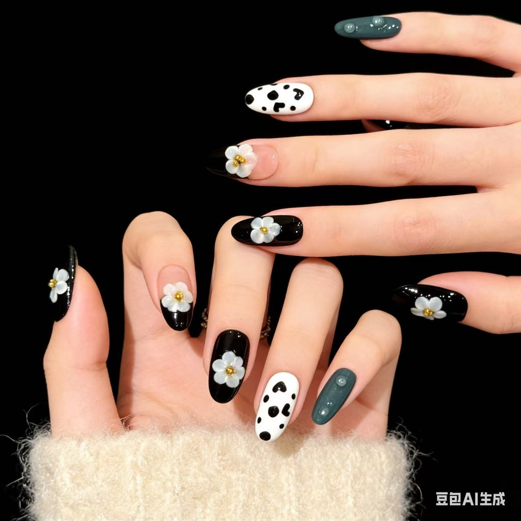 Floral Diamond Edge