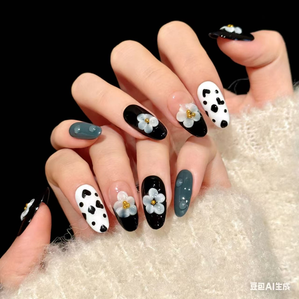 Floral Diamond Edge